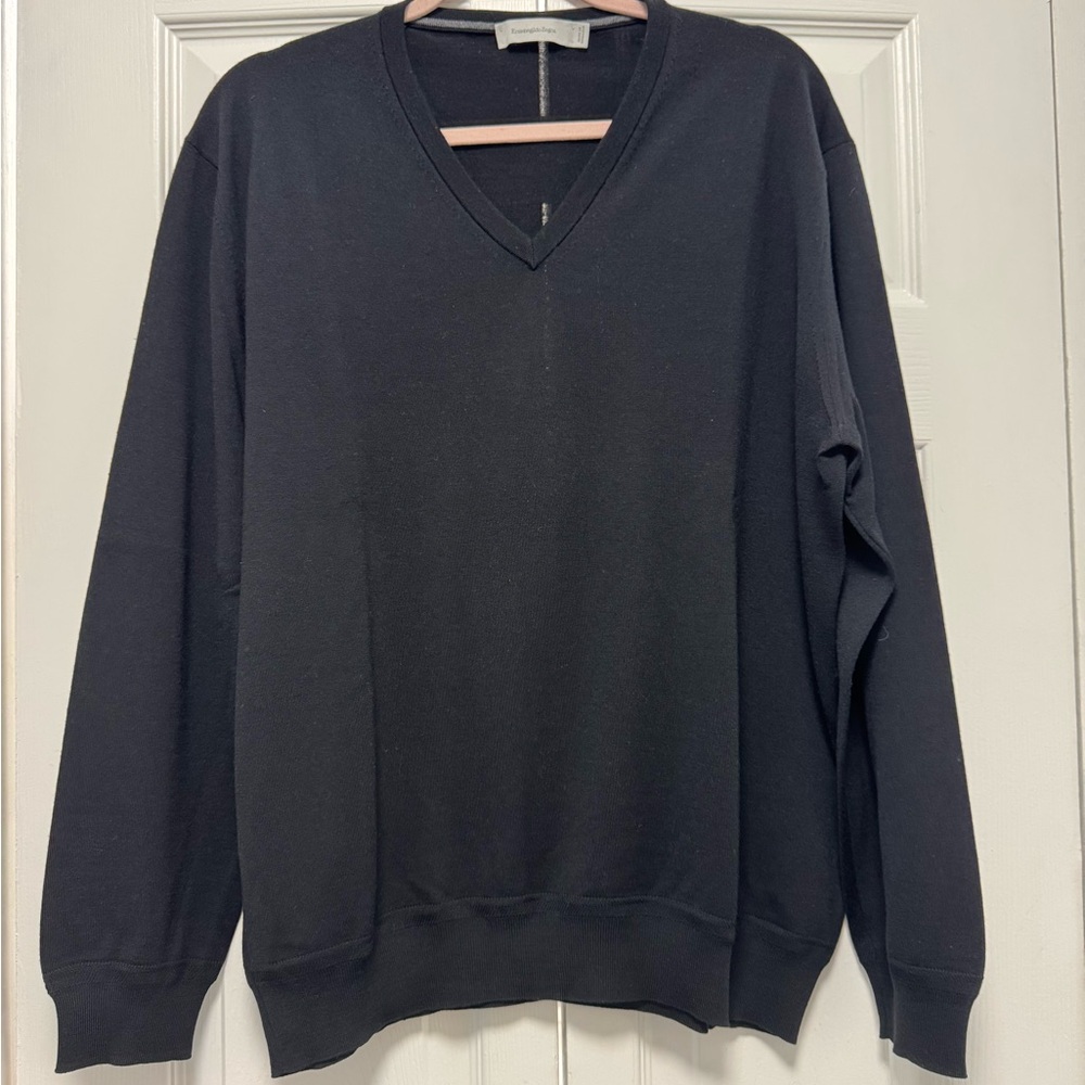 Men's Black V-Neck Sweater